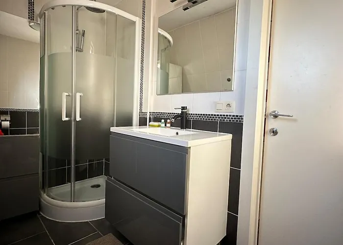 The2 Work Or Appartement